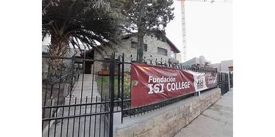 COLEGIO I.S.I. COLLEGE NIVEL MEDIO