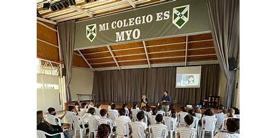 COLEGIO MARTÍN Y OMAR
