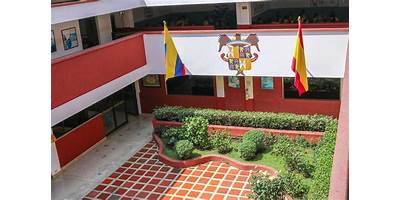 COLEGIO REYES CATOLICOS EX N° 25