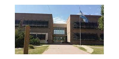 Colegio Secundario Claro en el Monte