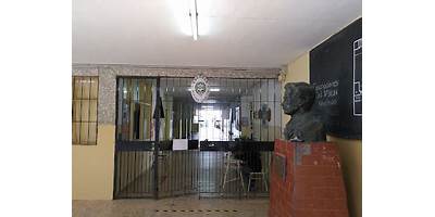 COLEGIO SECUNDARIO DOCTOR RAUL ALFONSIN EX N°82