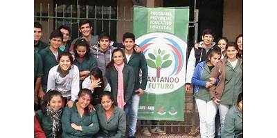 COLEGIO SECUNDARIO RAMON SANCHEZ BARQUET