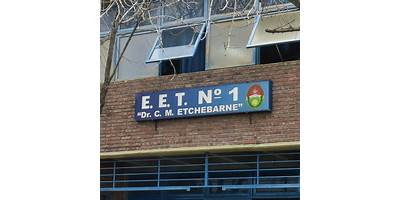 E.E.T. DR. CONRADO MAXIMO ETCHEBARNE TECNICA N 1