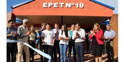 E.P.E.T. Nº 19