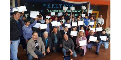 E.P.E.T. Nº 44