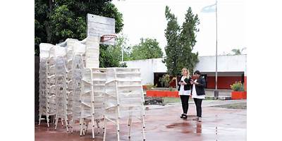 ESC. SECUNDARIA JUANA CASTRO