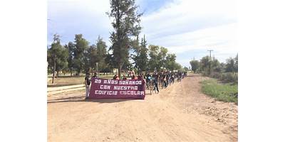 ESCUELA AGROTECNICA HUACO