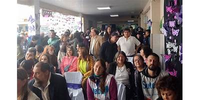 ESCUELA DE EDUCACIÓN SECUNDARIA Nº136 MARÍA AÍDA PIÑEIRO