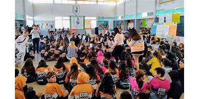 ESCUELA DE EDUCACIÓN SECUNDARIA Nº5 ROBERTO FONTANARROSA