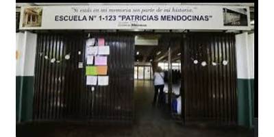 ESCUELA DE EDUCACIÓN SECUNDARIA PATRICIAS MENDOCINAS