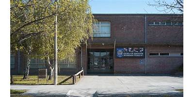 ESCUELA DE EDUCACIÓN SECUNDARIA TÉCNICA Nº1