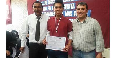 ESCUELA PROVINCIAL AGROPECUARIA DE NIVEL MEDIO