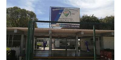ESCUELA SECUNDARIA 10
