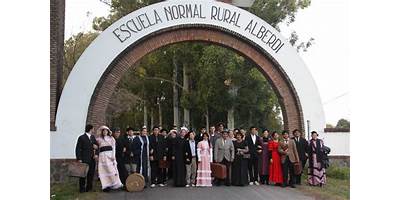 ESCUELA SECUNDARIA RURAL - LOMA ALBERDI