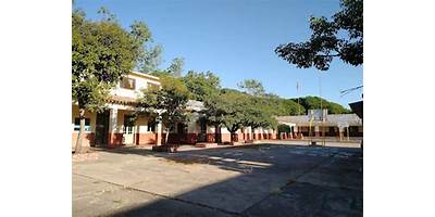 INSTITUTO SAN CAYETANO
