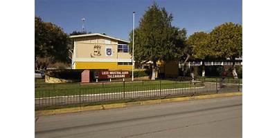 I.P.E.A.T.y M. Nº 186 CAPITAN LUIS D. J. CASTAGNARI