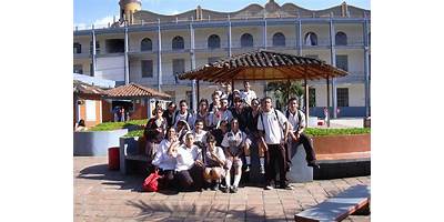 COLEGIO DE CAPACITACIÓN TÉCNICA SAN JOSÉ OBRERO N. MEDIO