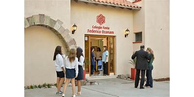 COLEGIO DE EDUCACIÓN INICIAL Y PRIMARIA FASTA FEDERICO OZANAM