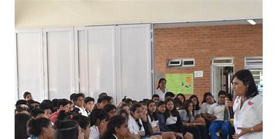 COLEGIO SECUNDARIO EN GOYA
