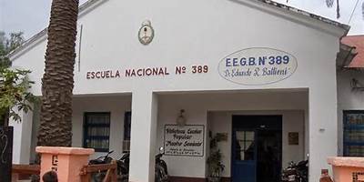 E.E.P. Nº 389 - DOCTOR EDUARDO R.BATTIONI