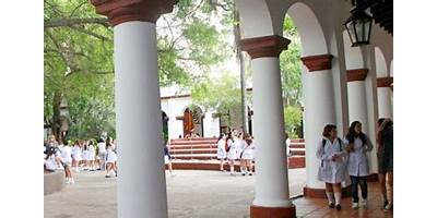 ESC. Y LICEO VOCACIONAL SARMIENTO
