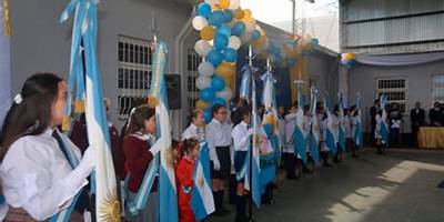 ESCUELA DE EDUCACIÓN PRIMARIA Nº5 BERNARDINO RIVADAVIA