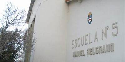 ESCUELA DE EDUCACIÓN PRIMARIA Nº5 MANUEL BELGRANO