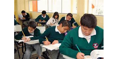ESCUELA DE EDUCACIÓN SECUNDARIA 17 DE AGOSTO