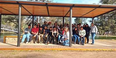 ESCUELA DE EDUCACION SECUNDARIA AGRARIA Nº2