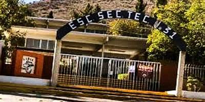ESCUELA DE EDUCACIÓN SECUNDARIA Nº10