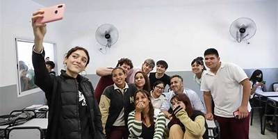ESCUELA DE EDUCACIÓN SECUNDARIA Nº27 GERÓNIMO SOLARI
