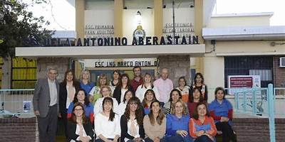 ESCUELA ESPAÑA