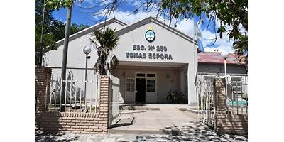 ESCUELA N° 250