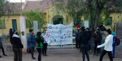 ESCUELA N° 258