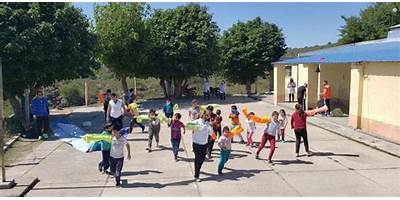 ESCUELA N° 359 DR. VICENTE L. SAADI