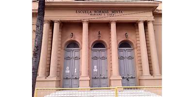 ESCUELA NORMAL MARIANO I. LOZA