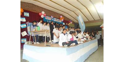 ESCUELA NRO 1232 BANDERA ARGENTINA