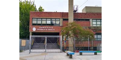 ESCUELA NRO 6235