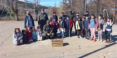ESCUELA PRIMARIA 162 PRIMERA AUTORIDAD CIVIL DEL NEUQUEN
