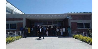 ESCUELA PROVINCIAL DE EDUCACION TECNICA N°1
