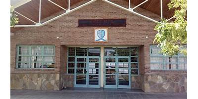ESCUELA PROVINCIAL DE ENSEÑANZA TÉCNICA 15