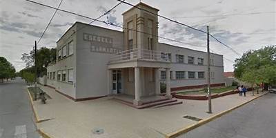 ESCUELA SAN MARTIN