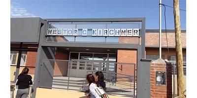 ESCUELA SECUNDARIA PRESIDENTE NESTOR C. KIRCHNER 19