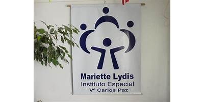 INST. DE ED. ESP. MARIETTE LYDIS