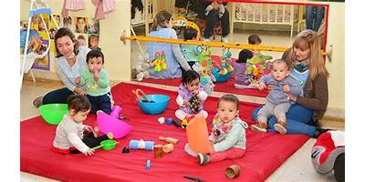 JARDÍN MATERNAL Y DE INFANTES NIÑOS DEL PRESENTE
