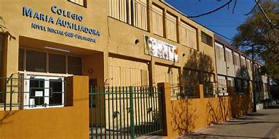 COLEGIO MARIA AUXILIADORA