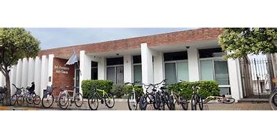 COLEGIO PRESBITERO JUAN GUIRULA (EX-CRISTO REY)