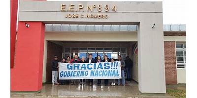 E.E.P. Nº 296 - LUIS GONZALEZ LEIVA