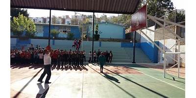 ESC. N° 156 - CAPELLAN JULIAN NAVARRO