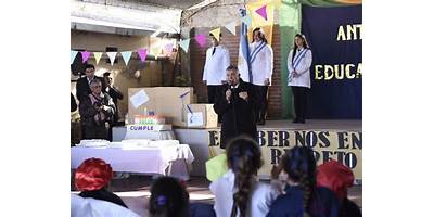 ESC. N° 250 - ANTONIO CAMPO